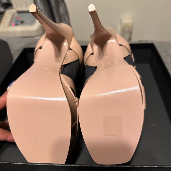 SAINT LAURENT TRIBUTE PLATFORM SANDALS IN PATENT LEATHER - Picture 6 of 11